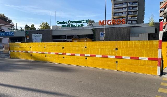 Construction hoardings