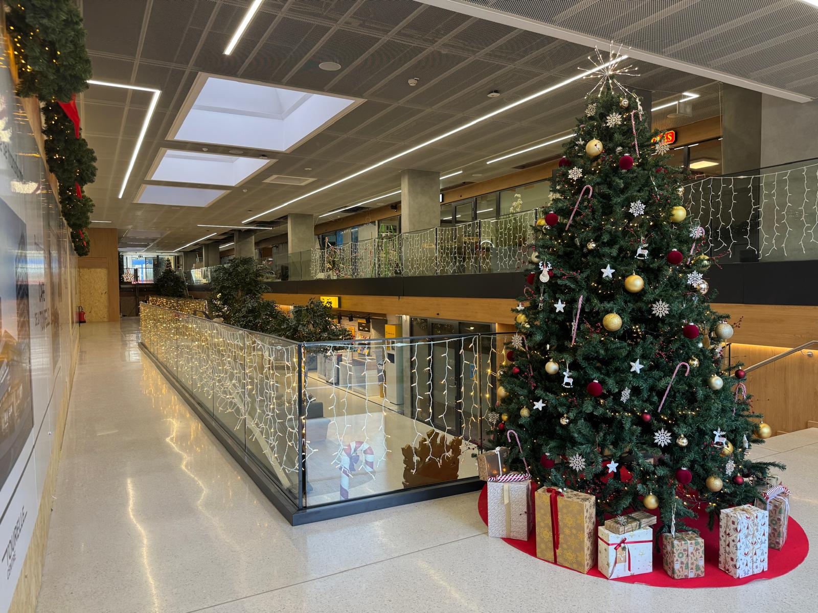 A FULLY REFRESHED INDOOR HALL